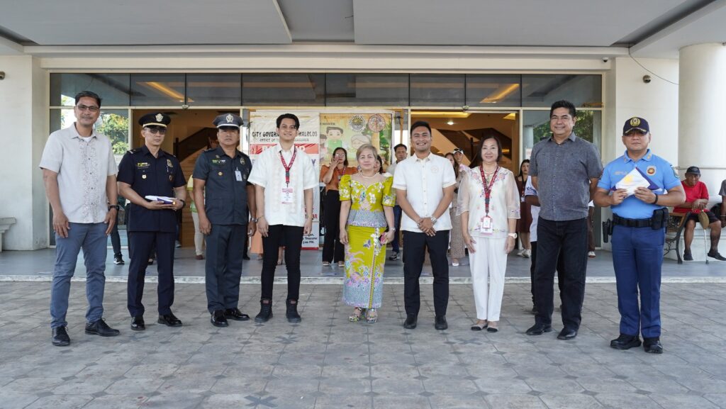 Pamamahagi ng Watawat ng Pilipinas sa mga National Agencies sa Malolos, Bahagi ng Paghahanda sa Araw ng Watawat at Kalayaan